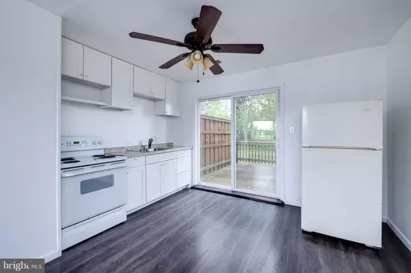 Luray, VA 22835,4 COTTAGE DR