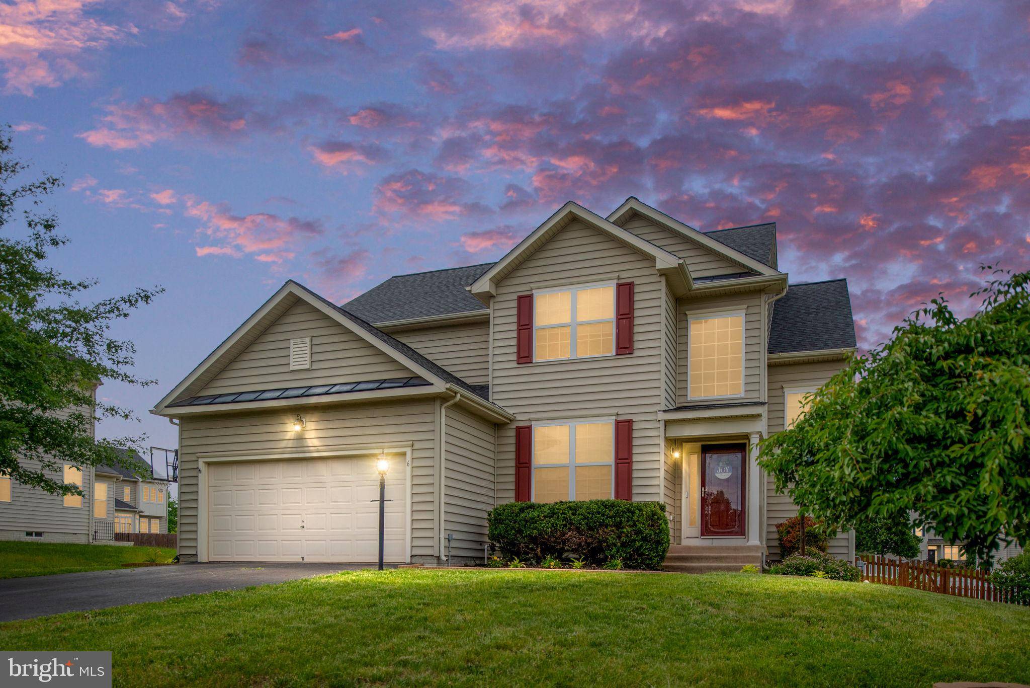 6 IVY SPRING LN, Fredericksburg, VA 22406
