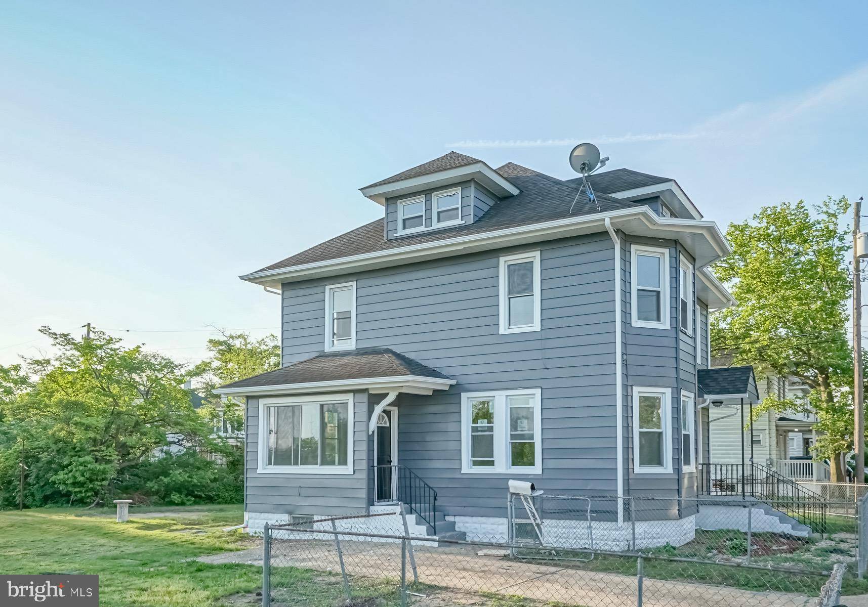Paulsboro, NJ 08066,815 N CHESTNUT ST