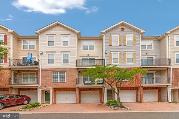 Bowie, MD 20721,10015 GREENSPIRE WAY #10