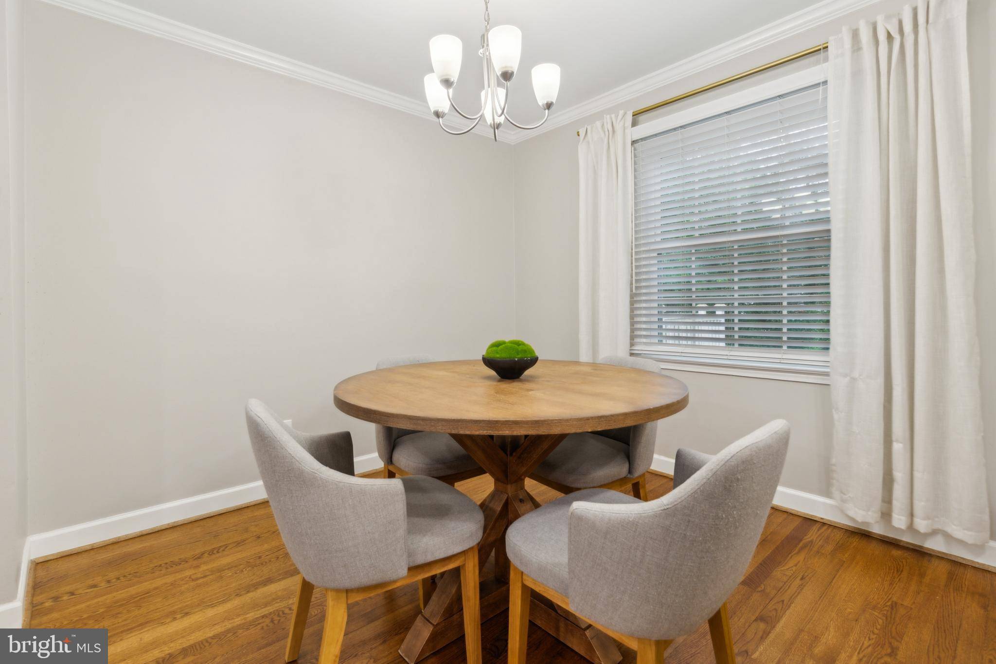 Alexandria, VA 22311,5606 HARDING AVE
