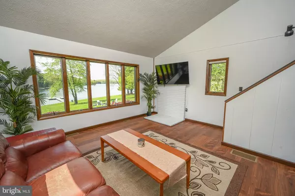 Swanton, MD 21561,85 WINDY COVE RD