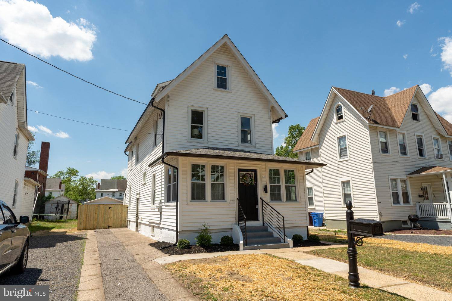 Riverside, NJ 08075,210 S FAIRVIEW ST