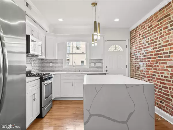 Baltimore, MD 21224,404 N ROBINSON ST