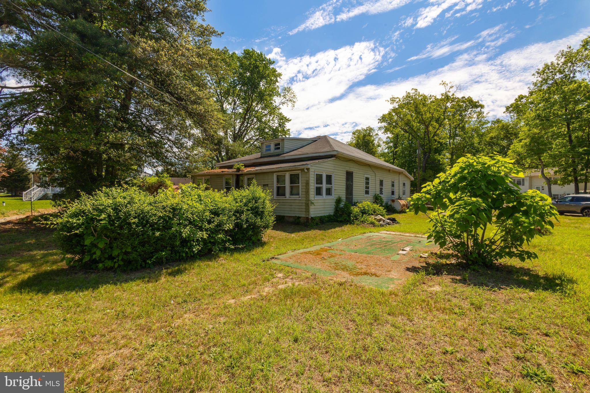 194 BLACKWOOD AVE, Franklinville, NJ 08322