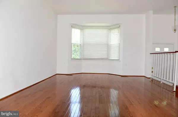 Gaithersburg, MD 20878,173 LAZY HOLLOW DR
