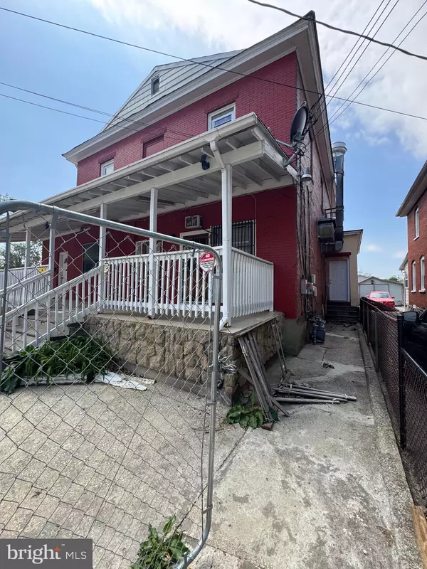 Vineland, NJ 08360,412 S 6TH ST