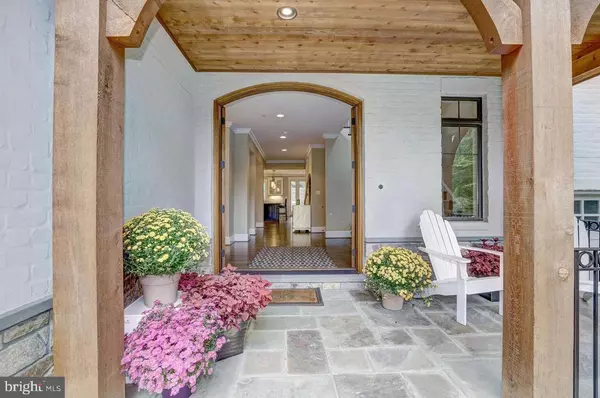 Bethesda, MD 20817,7507 ELMORE LN
