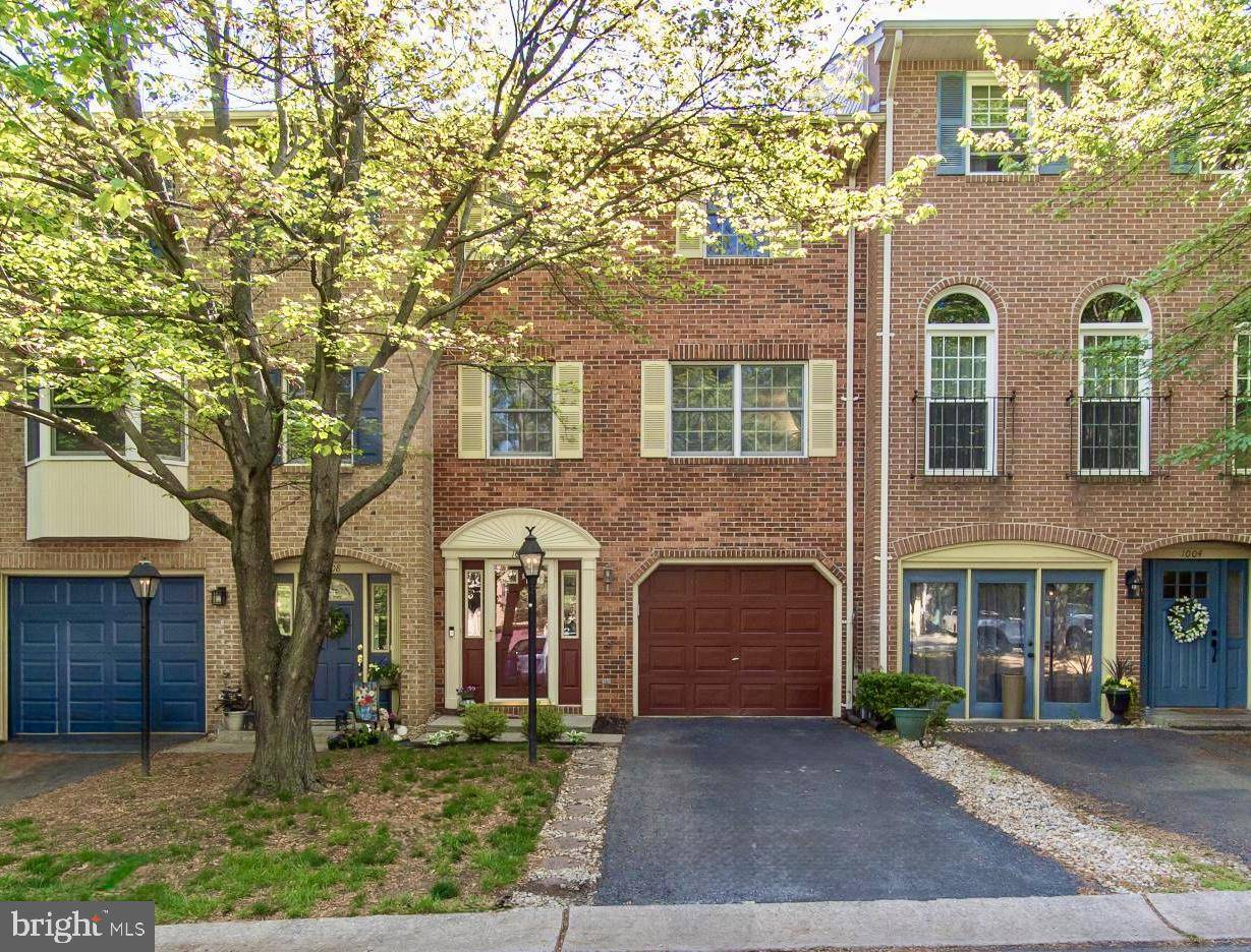 1006 LINDSAY LN, Hagerstown, MD 21742