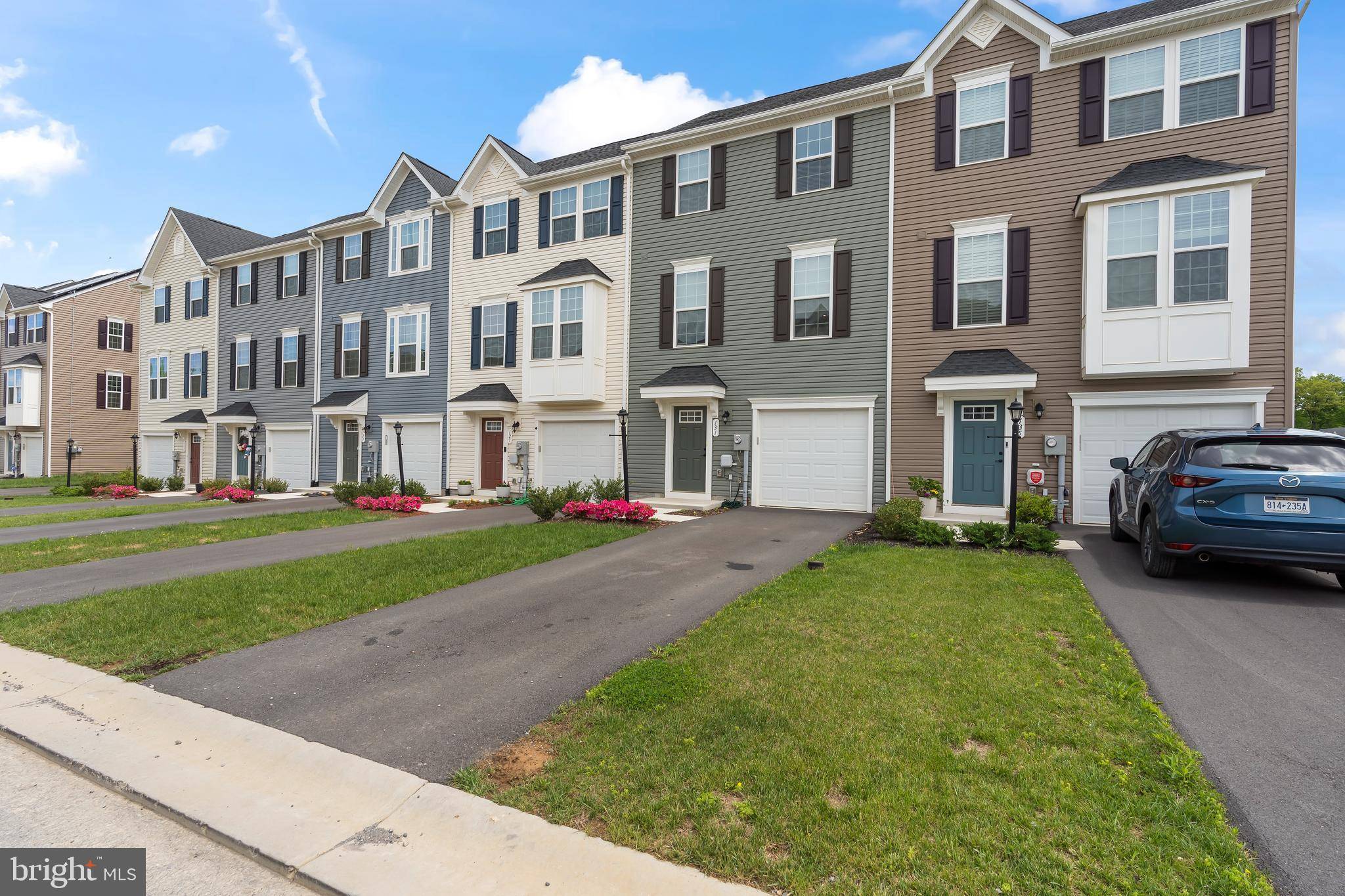 Hedgesville, WV 25427,131 DRIPPING SPRING DR