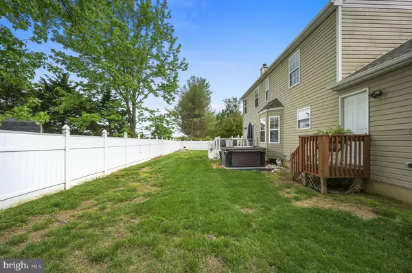 Newark, DE 19713,432 DOUGLAS D ALLEY DR