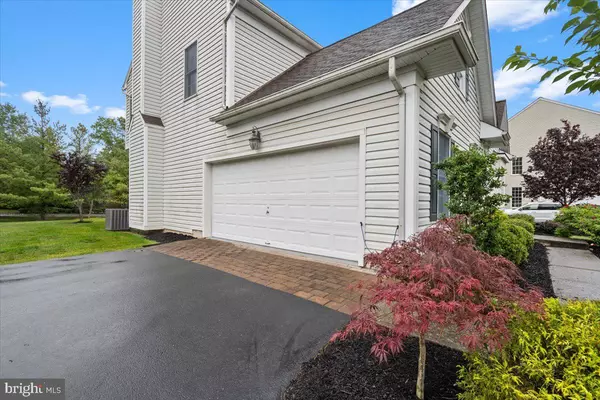 Princeton, NJ 08540,4 VAN MARTER CT