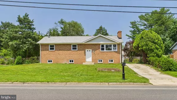 District Heights, MD 20747,7804 DARCY RD