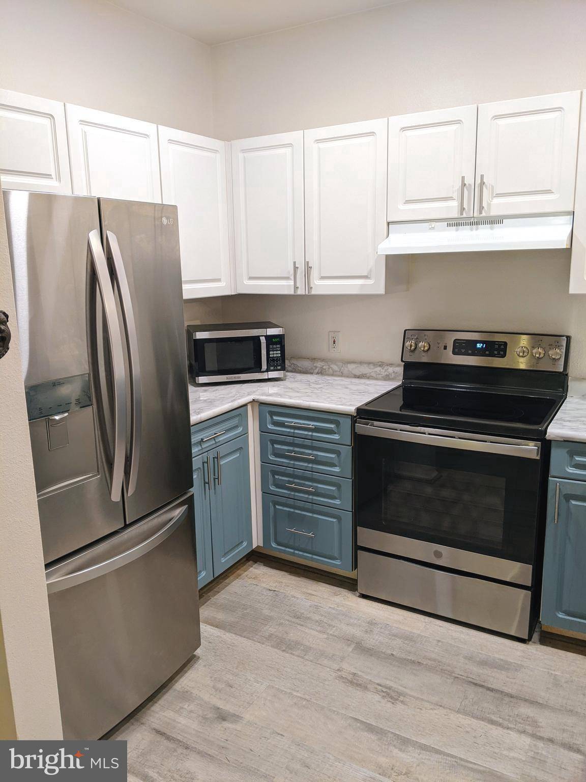 Falls Church, VA 22042,3009 NICOSH CIR #4303