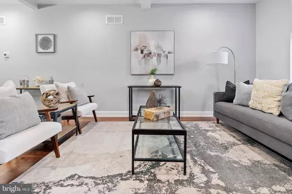 Baltimore, MD 21213,2305 E PRESTON ST