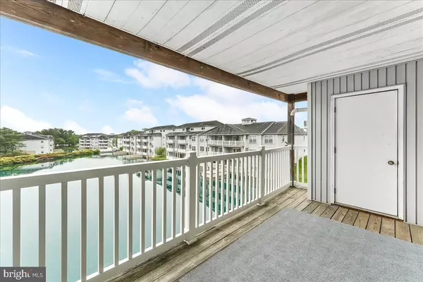 Newark, DE 19702,1707 WATERS EDGE DR #07