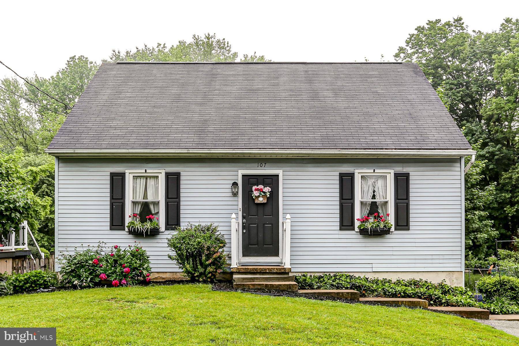 107 S CLAY ST,  Marietta,  PA 17547