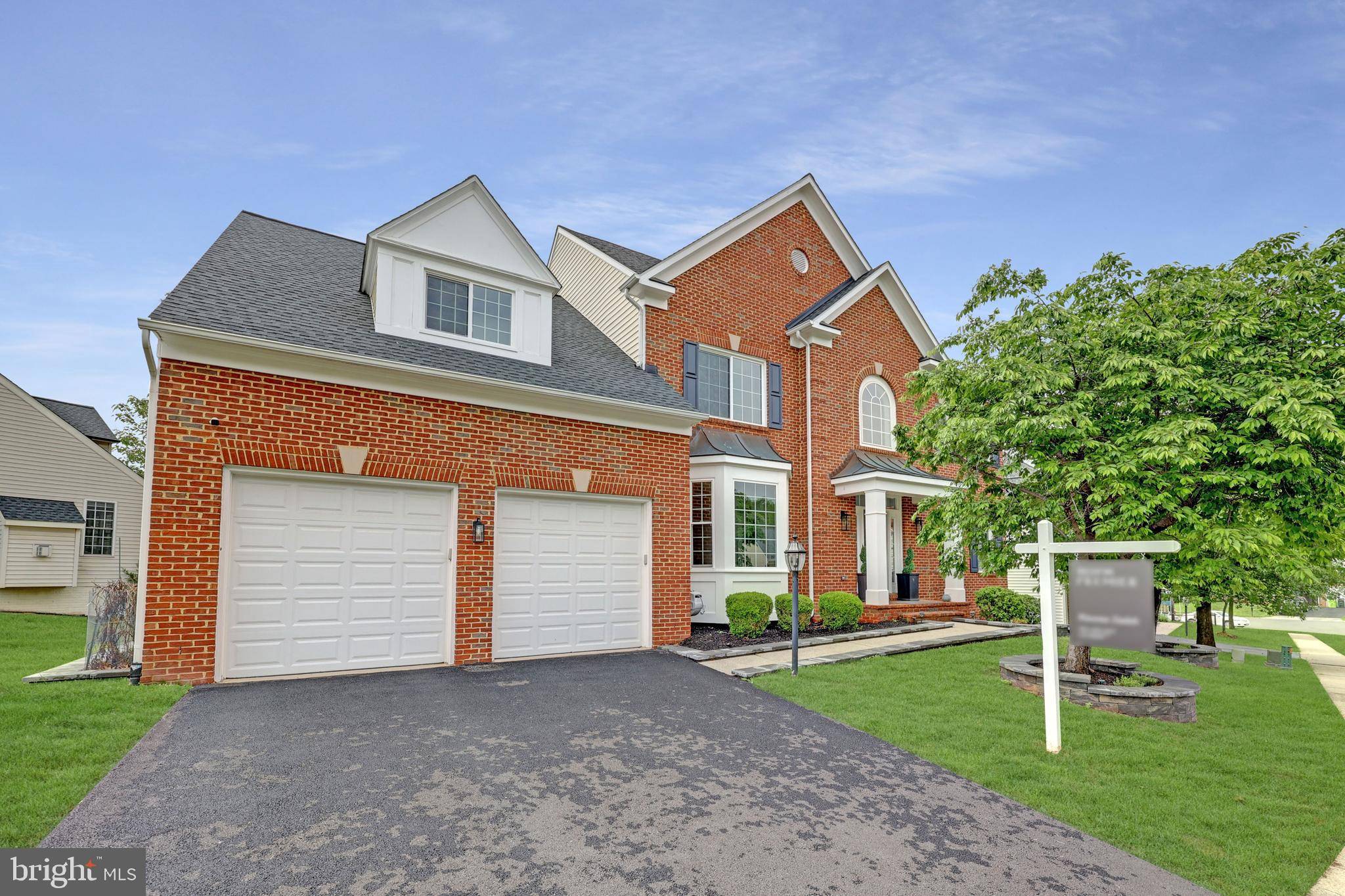 Sterling, VA 20164,45932 PULLMAN CT