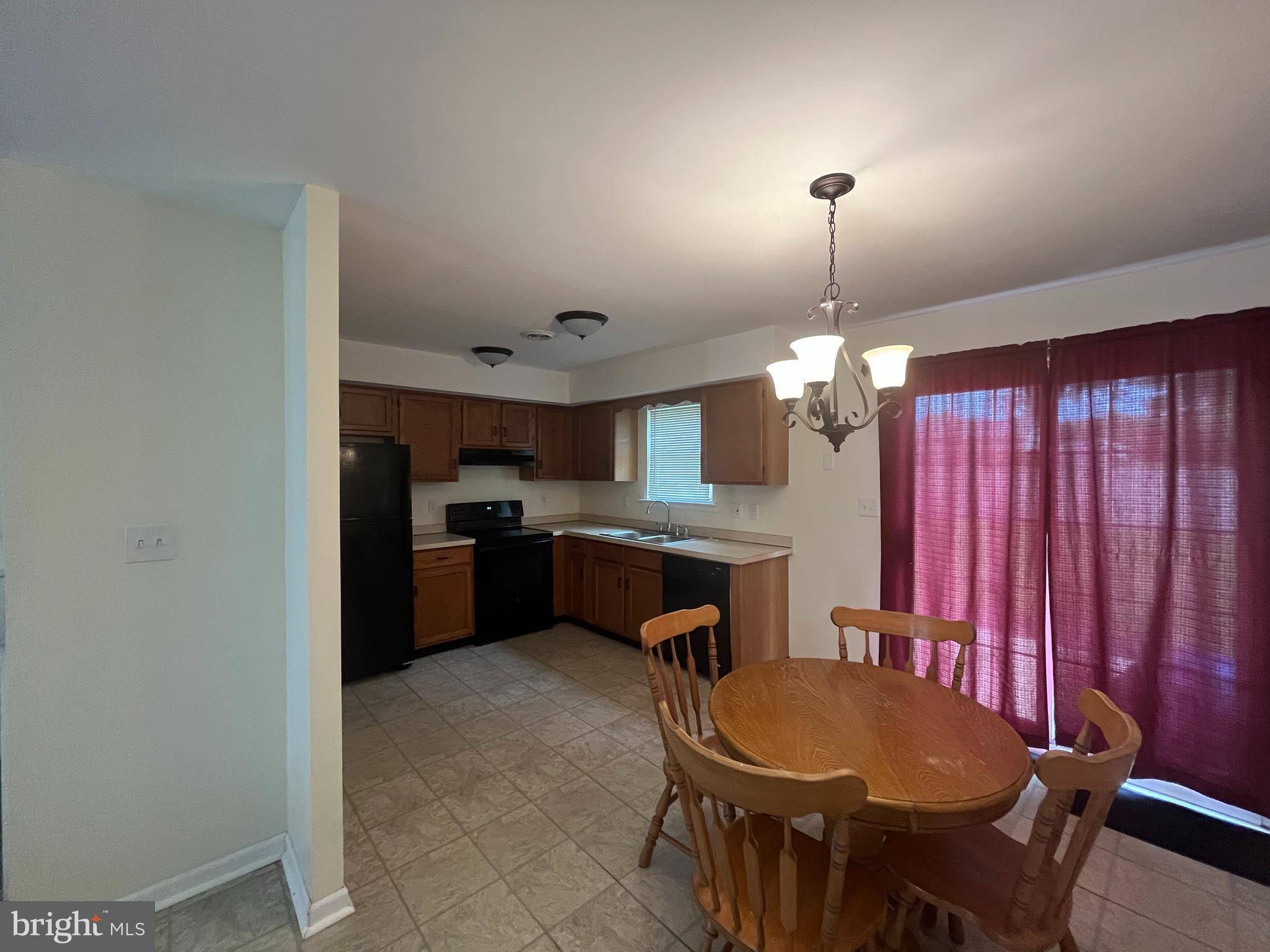 Newark, DE 19713,146 DIMINISH DR