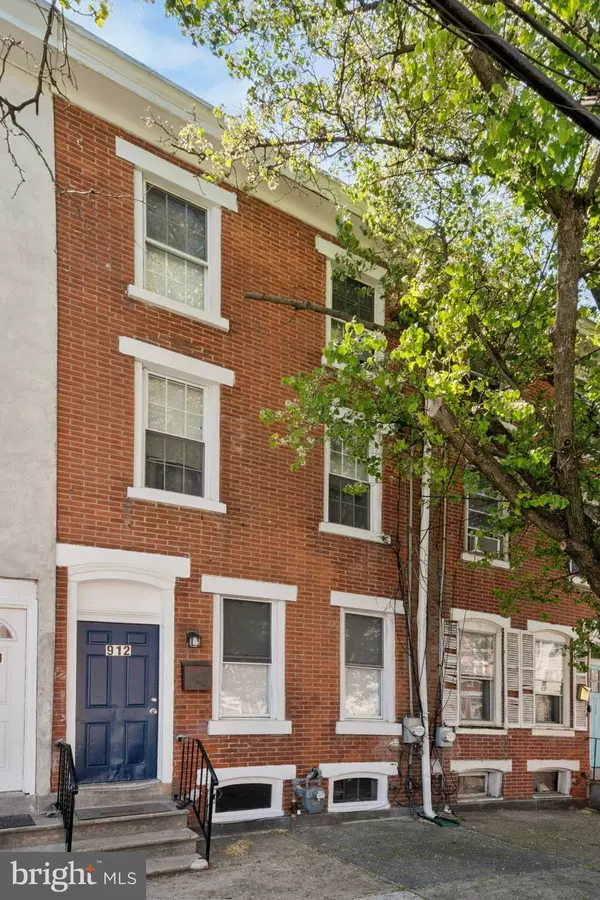 Norristown, PA 19401,912 W WASHINGTON ST
