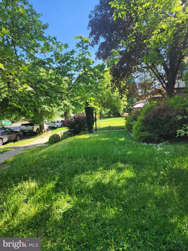 Philadelphia, PA 19131,4917 PARKSIDE AVE