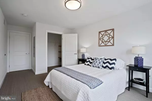 Washington, DC 20002,1115 H ST NE #503