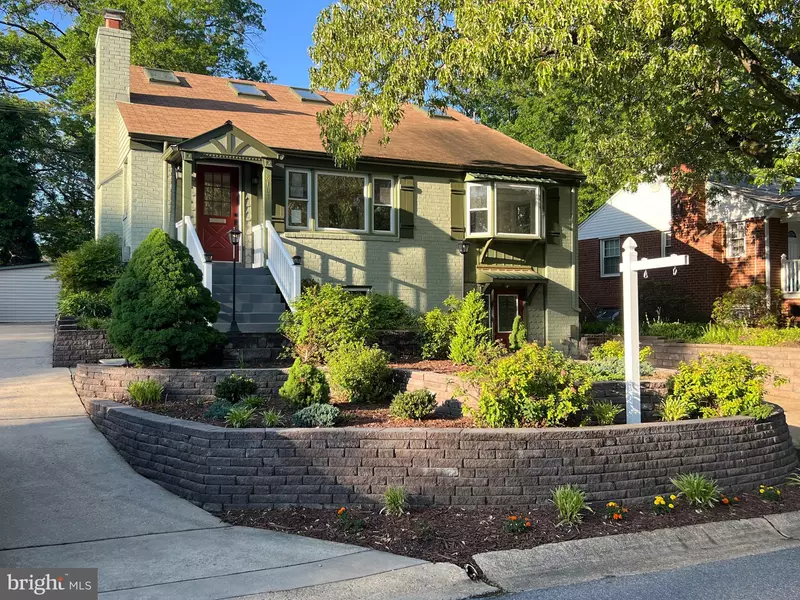 8107 CHESTER ST, Takoma Park, MD 20912