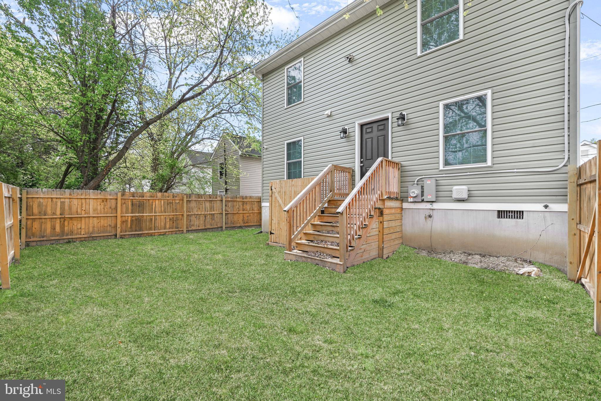 Cambridge, MD 21613,609 MOORES AVE