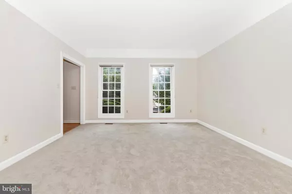 Gaithersburg, MD 20878,4 CITRUS GROVE CT