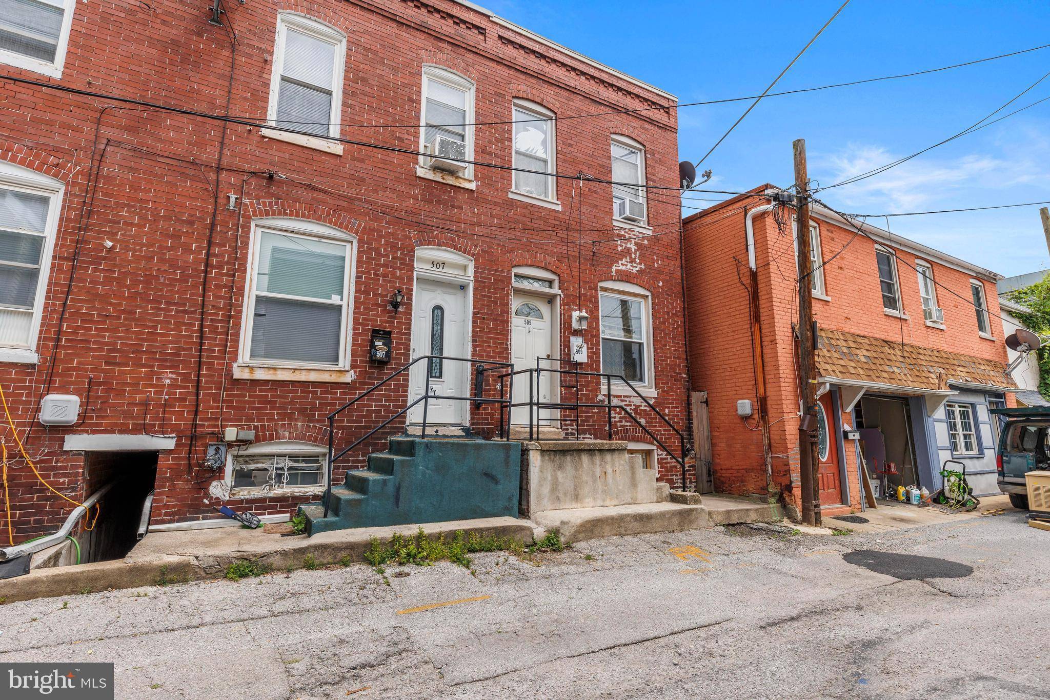 York, PA 17401,509 COOPER PL