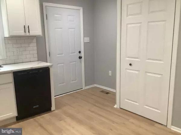 Laurel, MD 20707,15114 LAUREL OAKS LN #5