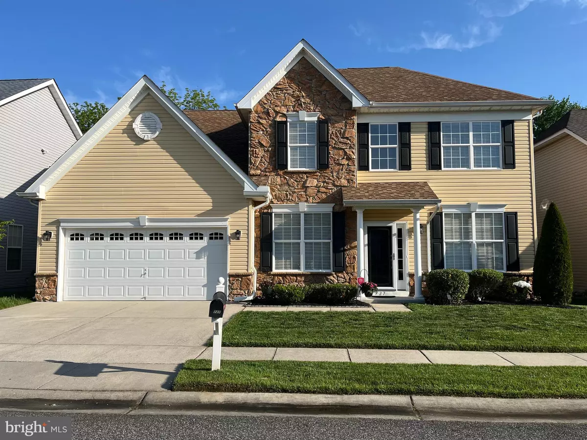 Deptford, NJ 08096,727 WEATHERBY DR