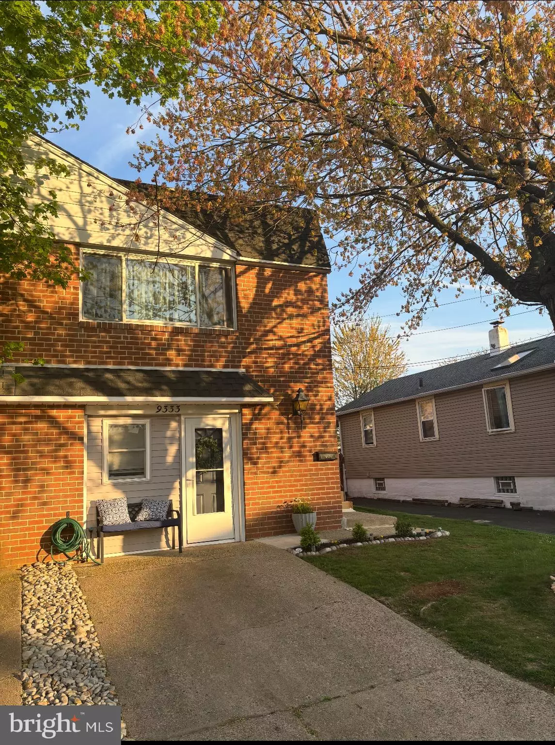 Philadelphia, PA 19114,9333 HEGERMAN ST