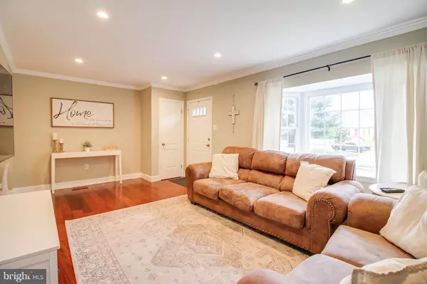 Pasadena, MD 21122,1069 ENGLISHMAN HARBOUR