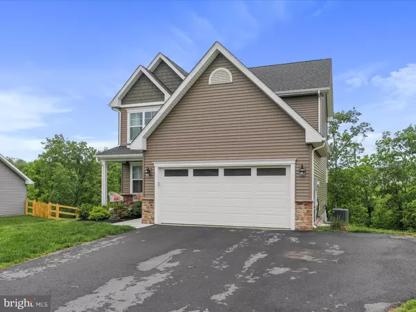 Martinsburg, WV 25404,302 TRIFECTA TRL