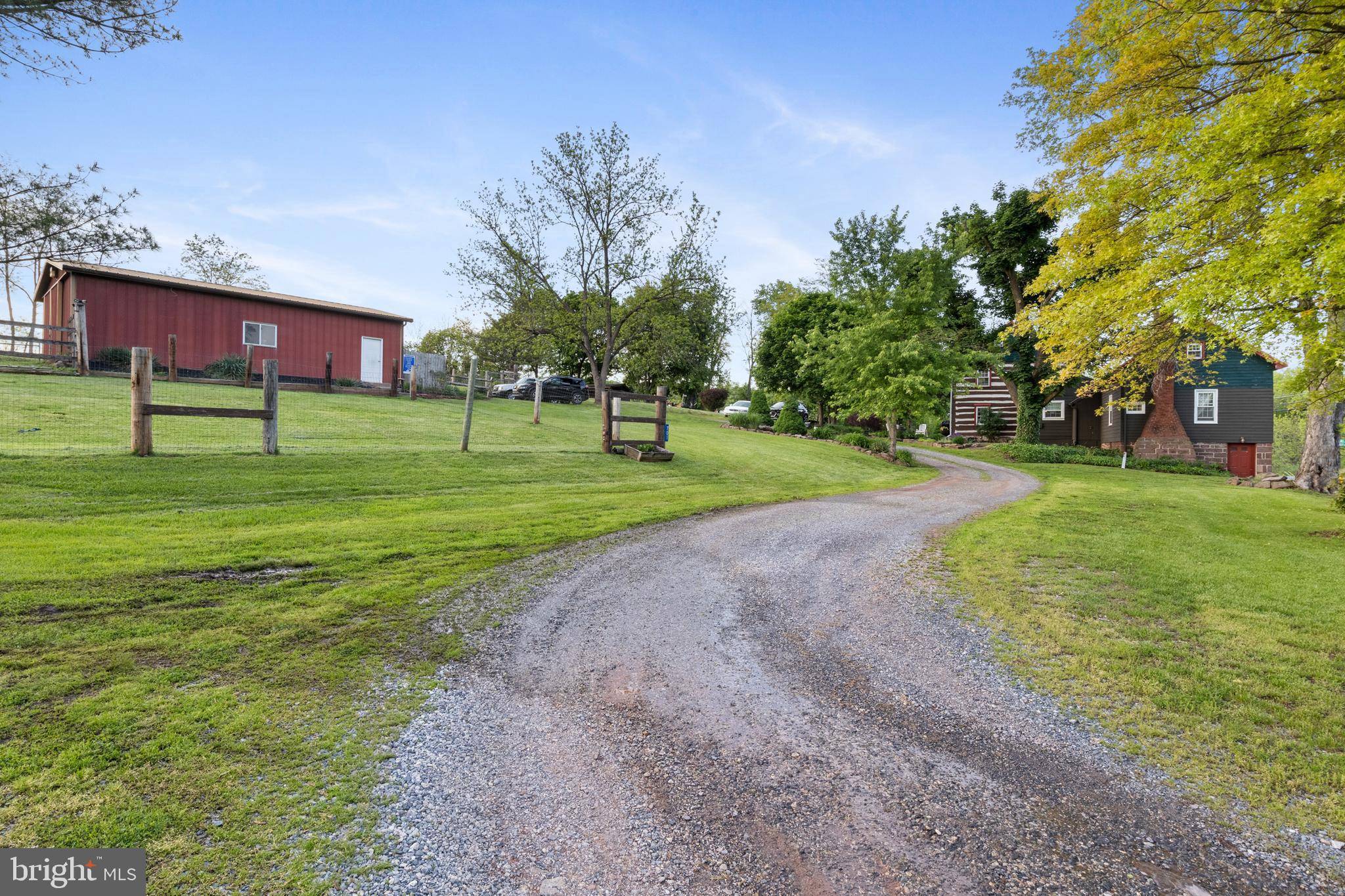 Lewisberry, PA 17339,701 POTTS HILL RD
