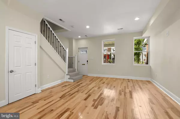 Baltimore, MD 21215,3827 BOARMAN AVE