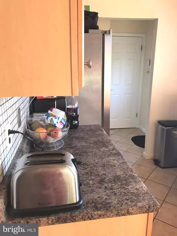 Glen Burnie, MD 21061,6554 PAMPANO DR