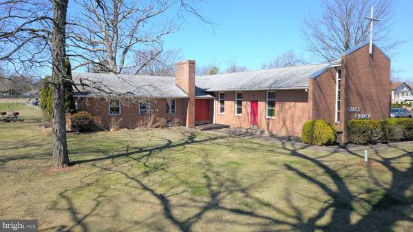 1908 WEST POINT PIKE, Lansdale, PA 19446