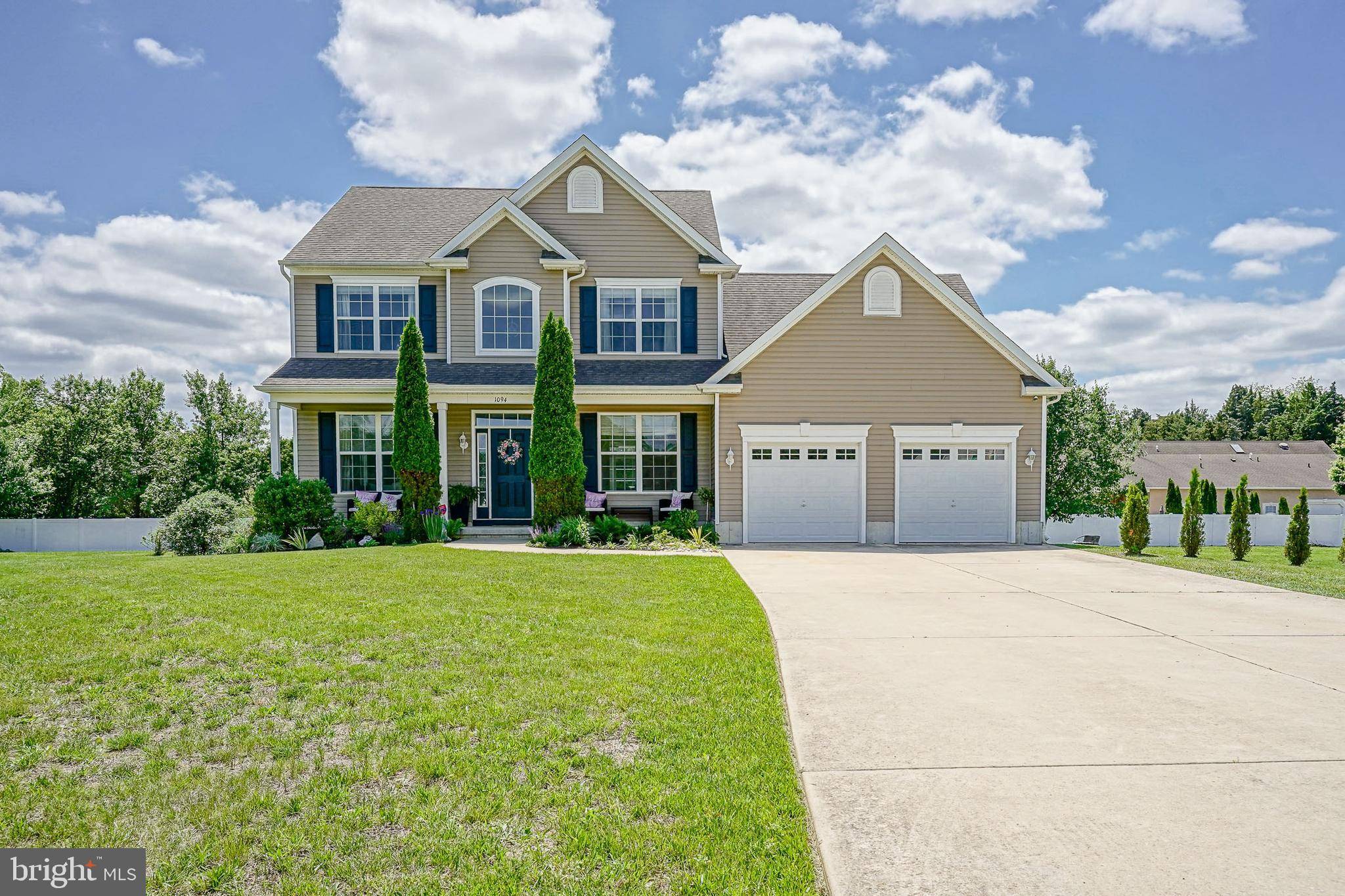 1094 CHEWS LANDING RD, Laurel Springs, NJ 08021