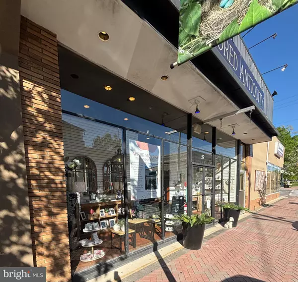 Pitman, NJ 08071,59 S BROADWAY