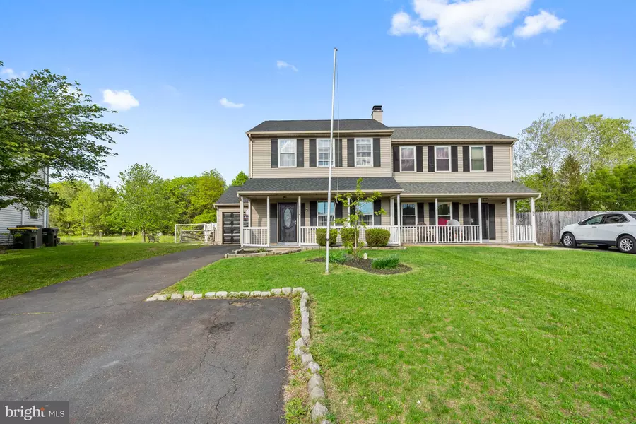 1134 SCHOOL HOUSE LN, Quakertown, PA 18951