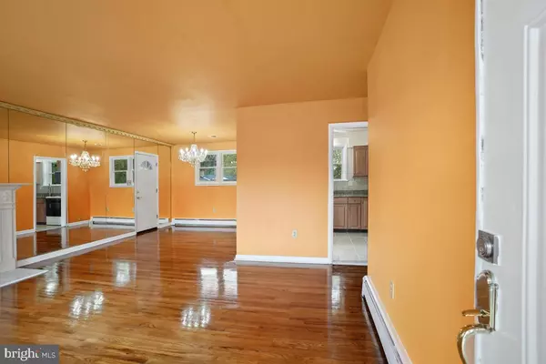 Temple Hills, MD 20748,5630 FISHER RD