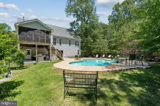 Colonial Beach, VA 22443,202 FOREST AVE