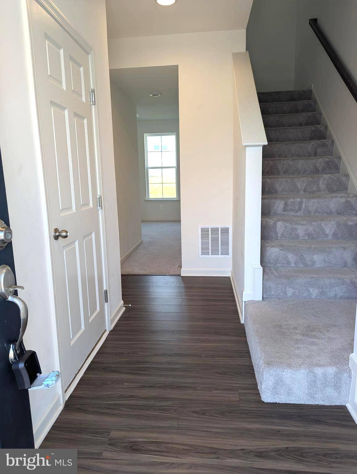 Falling Waters, WV 25419,133 MOSSDALE BLVD