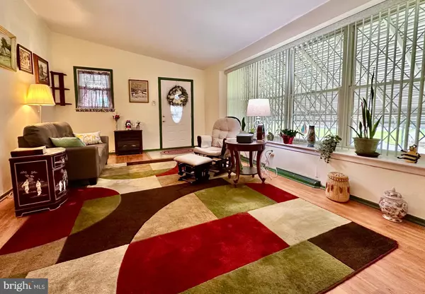 Philadelphia, PA 19152,8858 FAIRFIELD ST