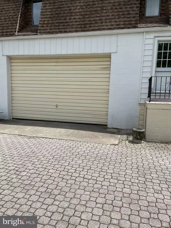 Pennsville, NJ 08070,6 SUNSET AVE