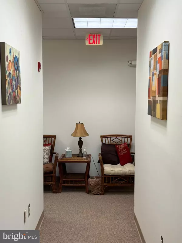 Leesburg, VA 20176,19415 DEERFIELD AVE #317