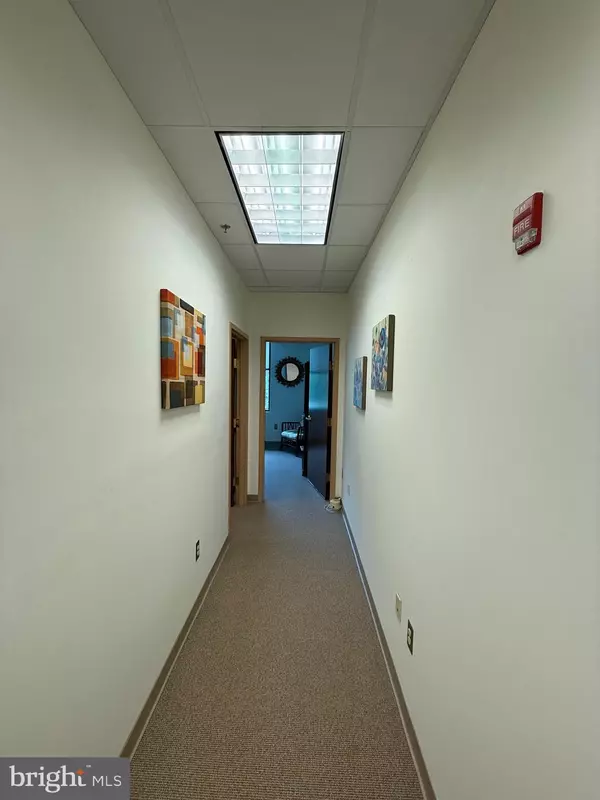 Leesburg, VA 20176,19415 DEERFIELD AVE #317