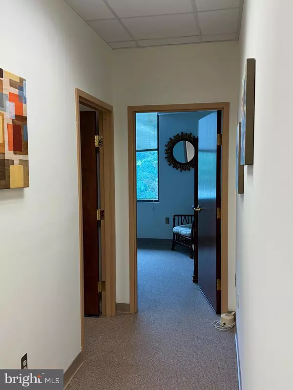 Leesburg, VA 20176,19415 DEERFIELD AVE #317